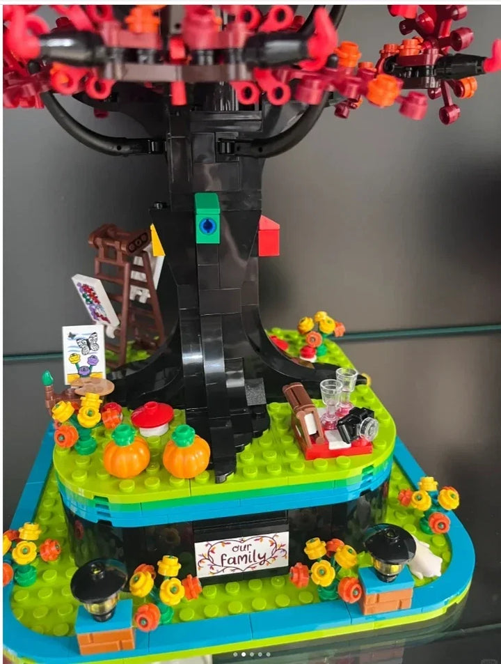 MOC Family Tree Building Block Set featuring a detailed and vibrant tree with personalized elements representing family bonds, ideal for celebrating heritage and creating lasting memories.